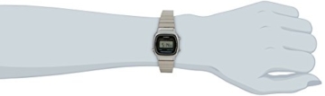 Casio Collection – Damen-Armbanduhr mit Digital-Display und Edelstahlarmband – LA670WEA-1EF - 